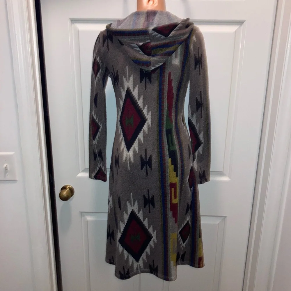 Joyce Leslie long, geometric Aztec cardigan Junior XS - Picture 7 of 14